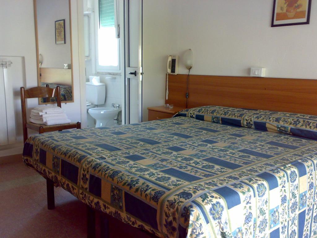 Hotel Margot Lido di Camaiore Room photo