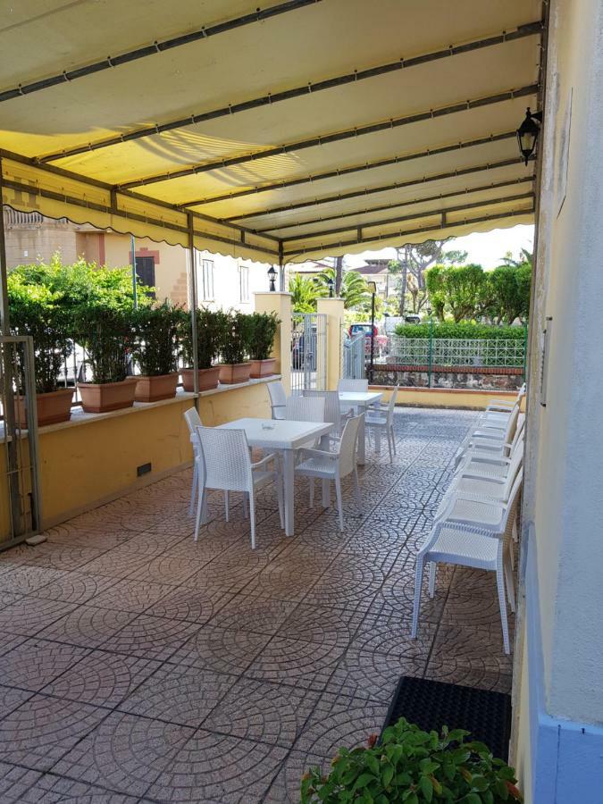 Hotel Margot Lido di Camaiore Exterior photo